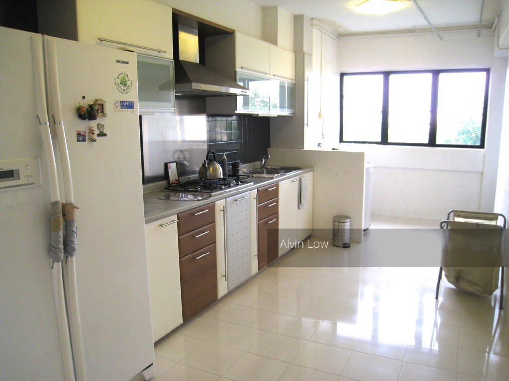 Potong Pasir Avenue 1 thumbnail photo